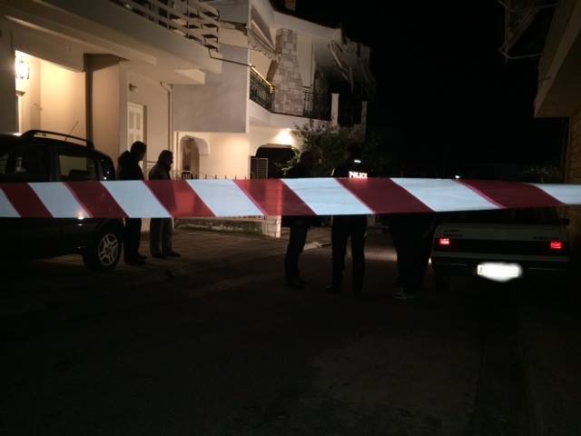 Επίθεση με γκαζάκια σε σπίτι Ταξίαρχου της Αστυνομίας [εικόνες] | iefimerida.gr 4