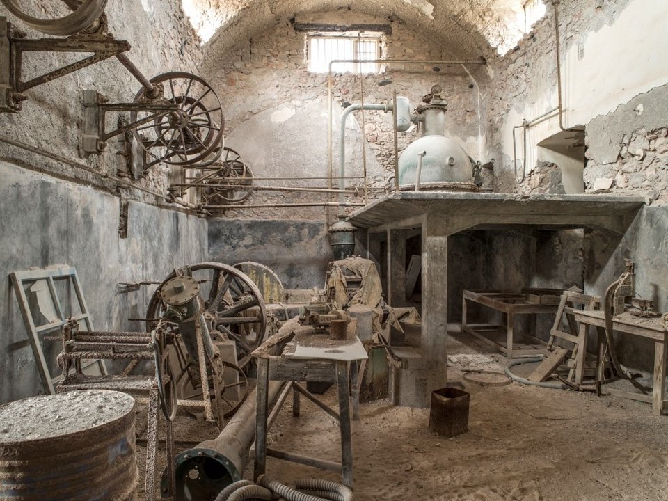 Σαντορίνη: Απομεινάρια από τα φημισμένα εργοστάσια βιομηχανίας τομάτας [εικόνες]  | iefimerida.gr 2