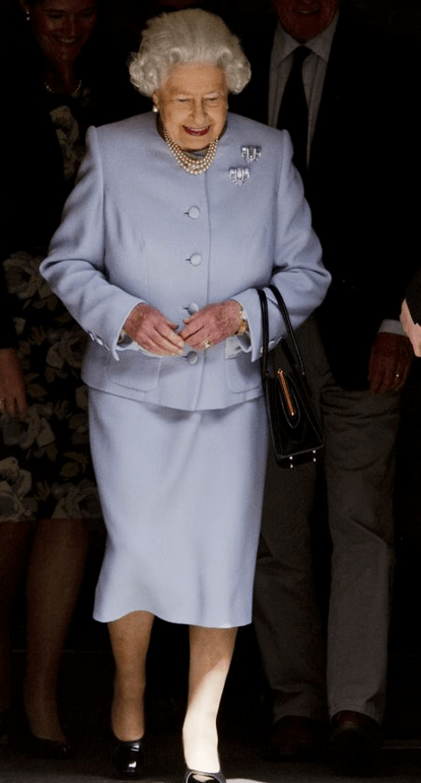 Η βασίλισσα Ελισάβετ γιόρτασε με λαμπρότητα τα γενέθλιά της και πήγε αμέσως μετά στο νοσοκομείο [εικόνες] | iefimerida.gr 6