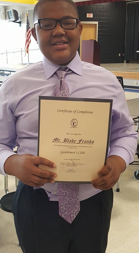 Αλλα... μαθήματα στις ΗΠΑ -Διδάσκουν σε παιδιά πώς να γίνουν τζέντλεμεν [εικόνες & βίντεο] | iefimerida.gr 3