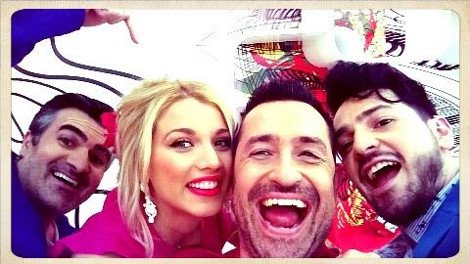 Το Πάσχα των «επωνύμων» – Ποιοι σούβλισαν αρνιά, ποιοι τσούγκρισαν αυγά και τι έγραψαν στο twitter [εικόνες] | iefimerida.gr 5