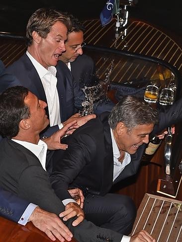 Αγνωστες φωτογραφίες από το γάμο της χρονιάς [εικόνες] | iefimerida.gr 16