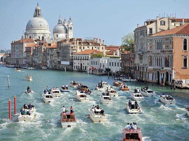 Αγνωστες φωτογραφίες από το γάμο της χρονιάς [εικόνες] | iefimerida.gr 0