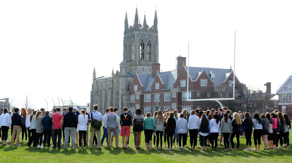 St. George’s: Το ιδιωτικό σχολείο κύρους των ΗΠΑ όπου γίνονταν μαζικά βιασμοί -Ξεκίνησε έρευνα [εικόνες] | iefimerida.gr 1