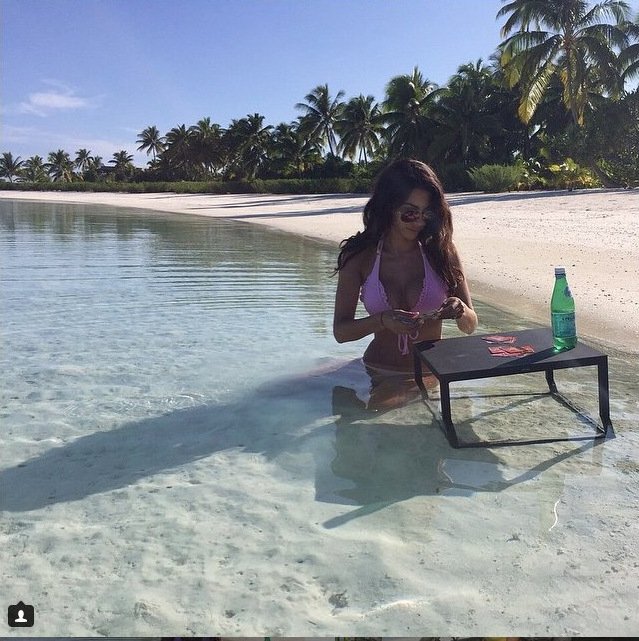 Μια νιόπαντρη «φωτιά» -Οι βουτιές της Γεωργίας Σάλπα στο ταξίδι του μέλιτος [εικόνες] | iefimerida.gr 3