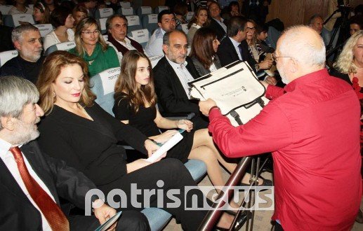 Η κόρη της Αντζελας Γκερέκου και του Τόλη Βοσκόπουλου μεγάλωσε [εικόνες & βίντεο] | iefimerida.gr 1