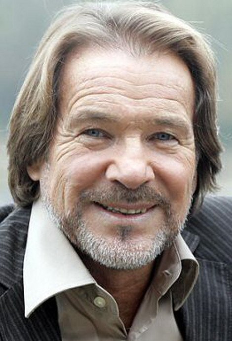 Die Welt: Αν η Μέρκελ είχε εραστή, θα ήταν αυτός ο ηθοποιός [εικόνες] | iefimerida.gr 0