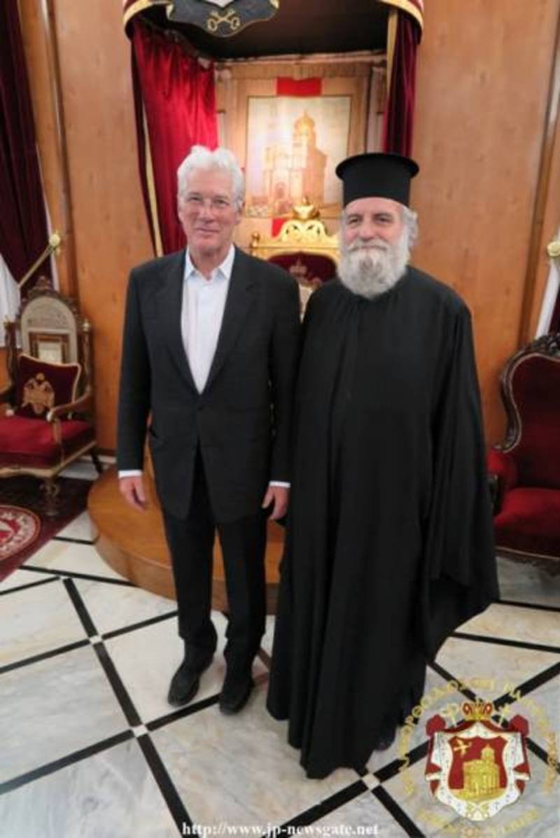 Ο Ρίτσαρντ Γκιρ στον πατριάρχη Ιεροσολύμων: Ρώτησε για τη μετάνοια και τον εξαγνισμό [εικόνες] | iefimerida.gr 0