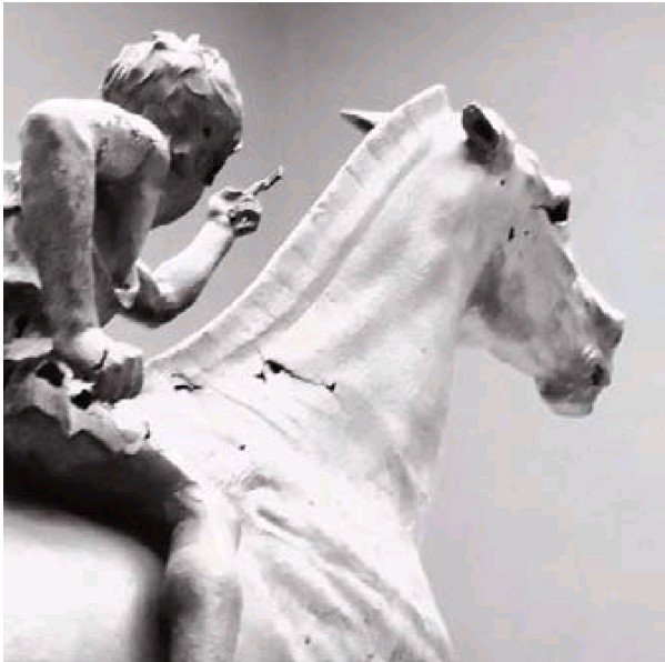 Κόβουν την ανάσα οι φωτογραφίες των κλασικών αρχαιοελληνικών γλυπτών στο Αρχαιολογικό Μουσείο [εικόνες] | iefimerida.gr 0