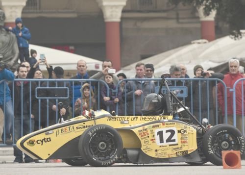 Σε πίστα της Formula 1 μετατράπηκε η πλατεία Αριστοτέλους [εικόνες] | iefimerida.gr 4