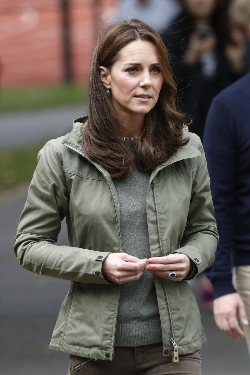 Τα ξενύχτια, πάντως, με τον πρίγκιπα Λούις, έχουν αφήσει τα σημάδια τους στο πρόσωπό της