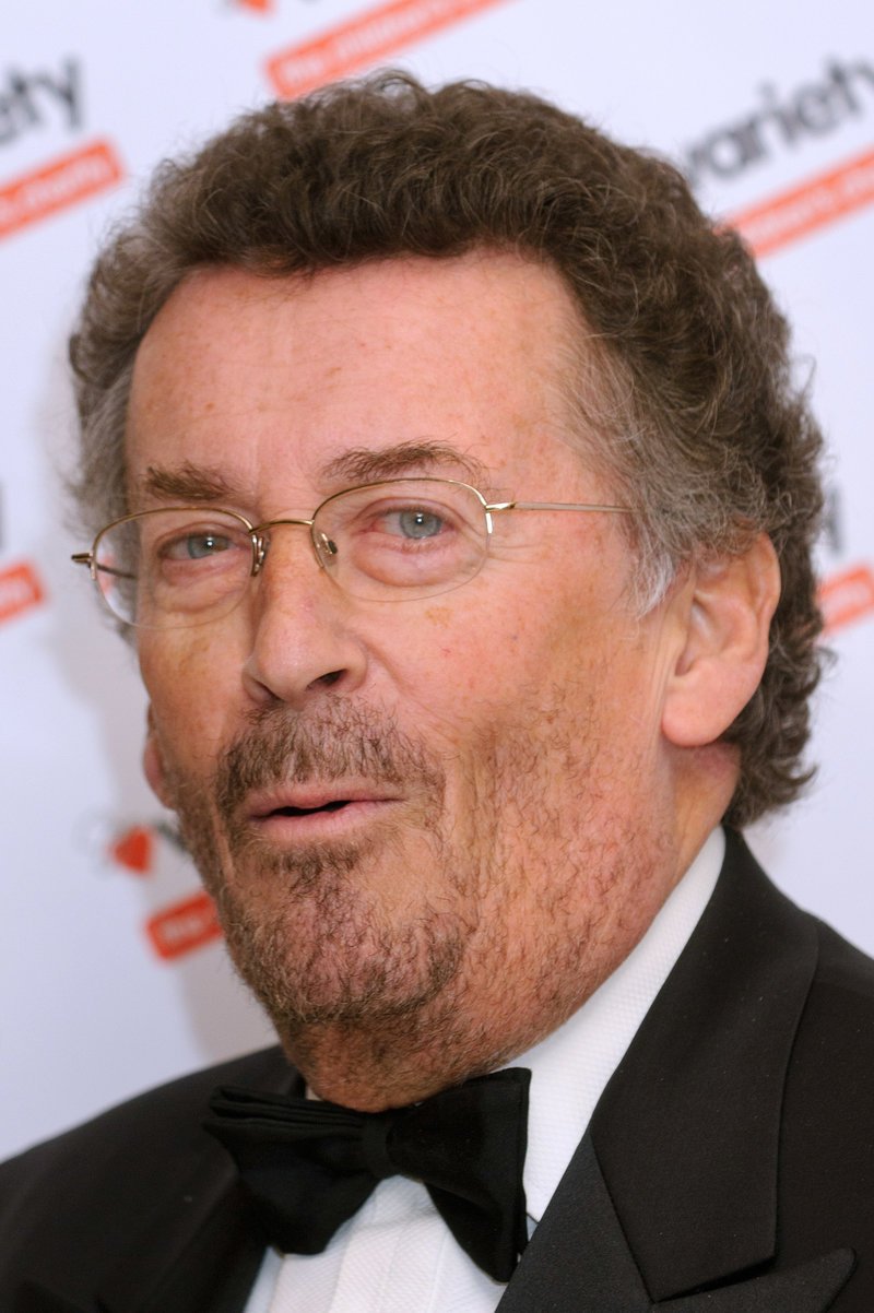 Πώς είναι σήμερα ο «Ιησούς από τη Ναζαρέτ» -Μόνο το διαπεραστικό βλέμμα είναι ίδιο [εικόνες] | iefimerida.gr 8