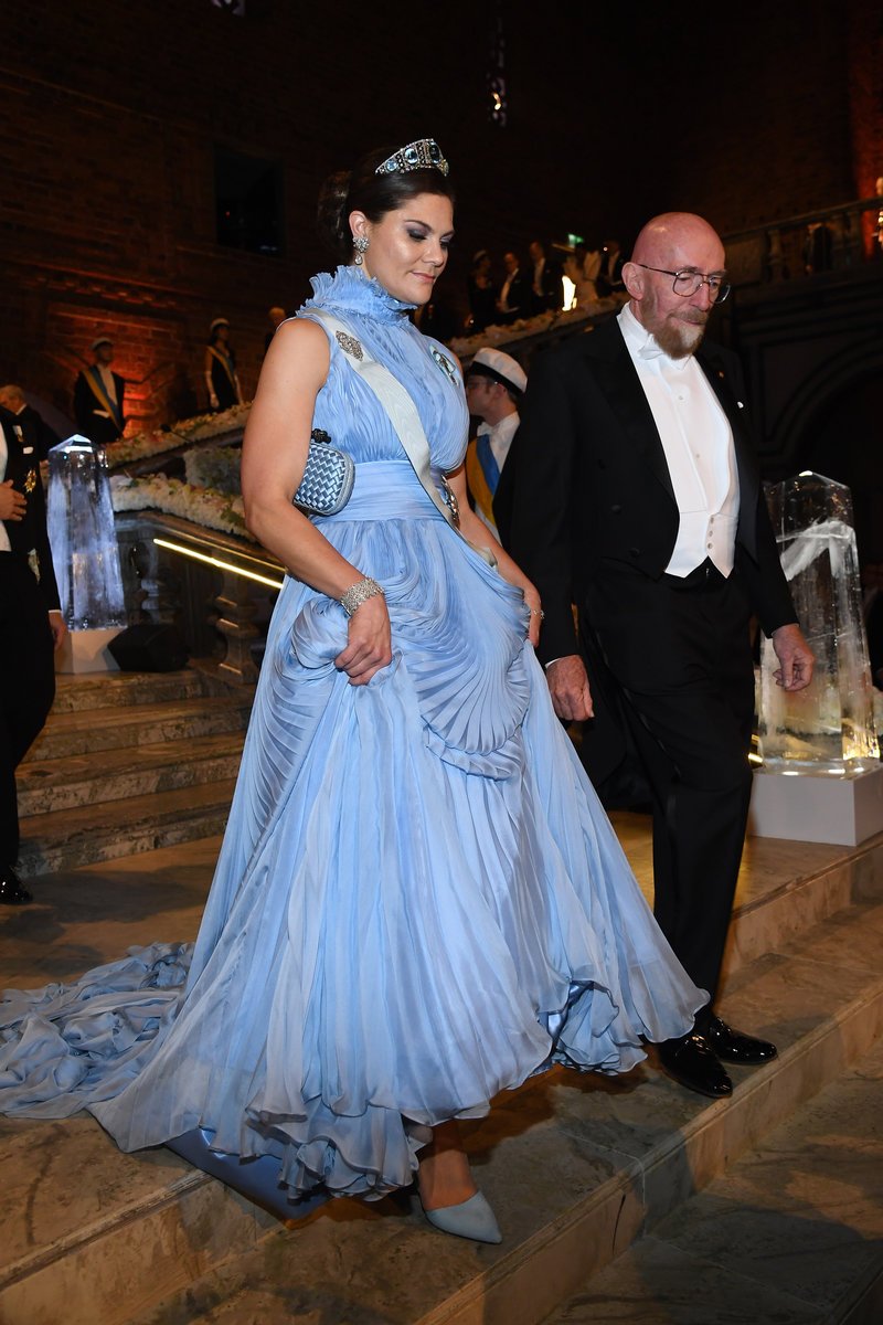 Η λαμπερή απονομή των Νόμπελ -Βασίλισσες, πριγκίπισσες και γκλαμ παρουσίες [εικόνες] | iefimerida.gr 5