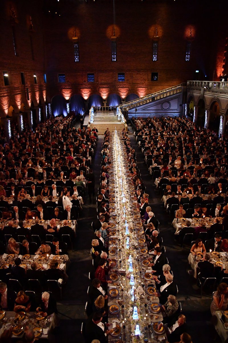 Η λαμπερή απονομή των Νόμπελ -Βασίλισσες, πριγκίπισσες και γκλαμ παρουσίες [εικόνες] | iefimerida.gr 2