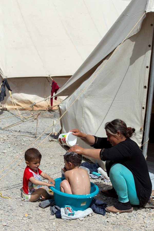 Καταυλισμός προσφύγων στους πρόποδες του Ολύμπου -Οι Γεζίντι που ζουν εκεί [εικόνες] | iefimerida.gr 6