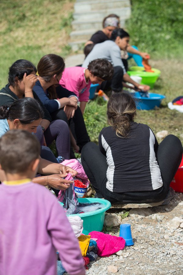 Καταυλισμός προσφύγων στους πρόποδες του Ολύμπου -Οι Γεζίντι που ζουν εκεί [εικόνες] | iefimerida.gr 0