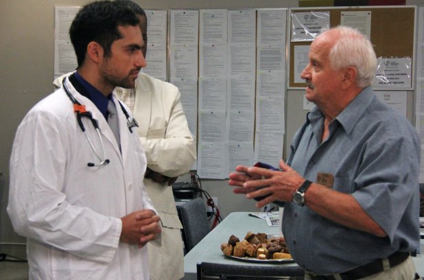 Ενας πρωτοποριακός ιατρός: Εκτυπώνει 3D ιατρικό εξοπλισμό για τα νοσοκομεία της Γάζας [εικόνες]  | iefimerida.gr 0