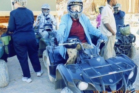 Η πιο κουλ γιαγιά -90χρονη γυρίζει τον κόσμο, μπλέκει σε περιπέτειες και αποδεικνύει πως η ηλικία είναι απλώς ένας αριθμός [εικόνες] | iefimerida.gr 4