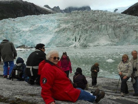 Η πιο κουλ γιαγιά -90χρονη γυρίζει τον κόσμο, μπλέκει σε περιπέτειες και αποδεικνύει πως η ηλικία είναι απλώς ένας αριθμός [εικόνες] | iefimerida.gr 0