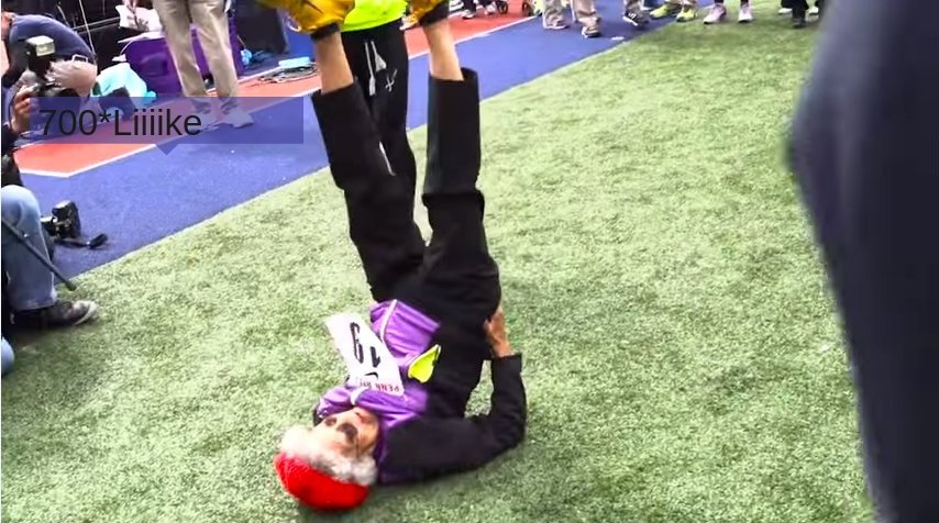 Σούπερ γιαγιά 101 ετών: Τερμάτισε σε αγώνα δρόμου και το πανηγύρισε με push ups  [βίντεο] | iefimerida.gr 0