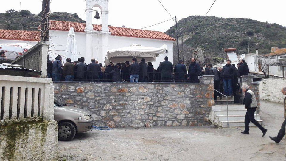 Ράγισαν καρδιές στο Σελί Ρεθύμνου -Θρήνος στο μνημόσυνο του Βαγγέλη Γιακουμάκη [εικόνες & βίντεο] | iefimerida.gr 0