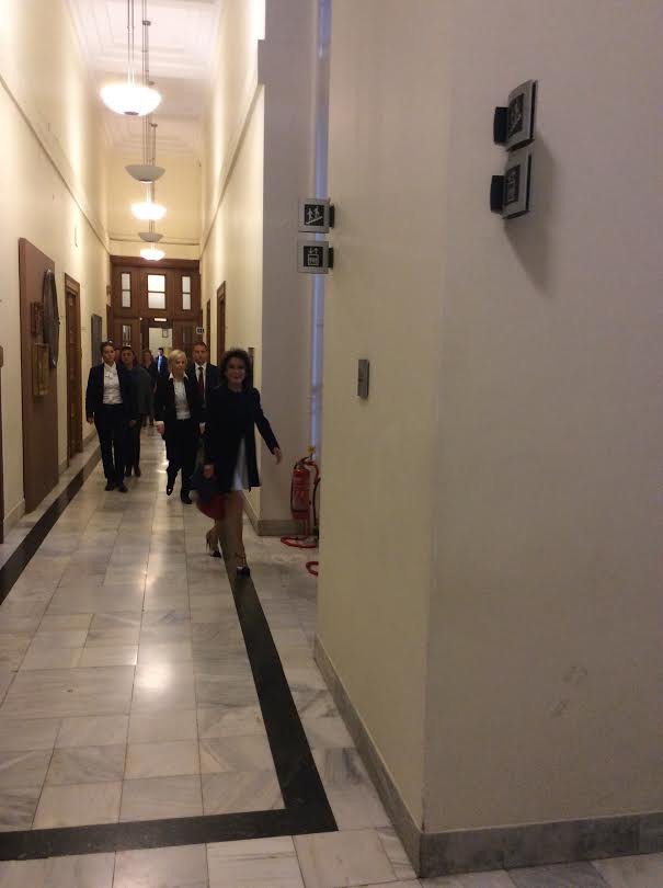 Tι είπαν Γιάννα Αγγελοπούλου και Αλέξης Τσίπρας στο πρώτο τους τετ α τετ  [εικόνες&βίντεο] | iefimerida.gr 1