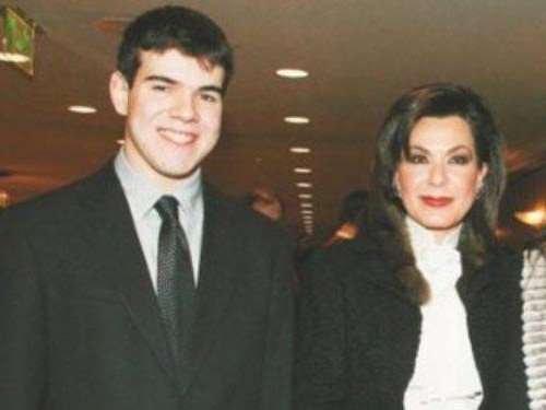 Παναγιώτης Αγγελόπουλος: Μια βίλα στην Κρήτη για τον γιο της Γιάννας [εικόνες] | iefimerida.gr 1