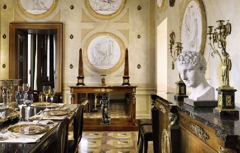 Ενα σπίτι που κόβει πραγματικά την ανάσα: Η βίλα του Βερζάτσε στο Μαϊάμι της Φλόριντα [εικόνες] | iefimerida.gr 15