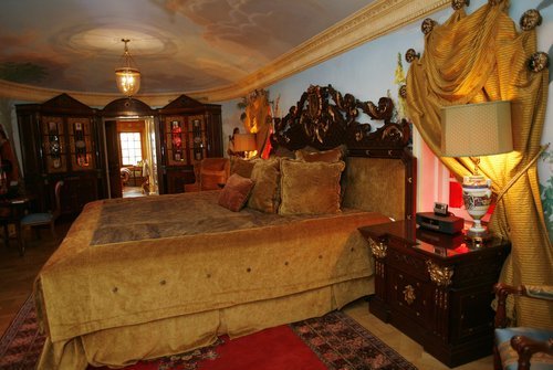 Ενα σπίτι που κόβει πραγματικά την ανάσα: Η βίλα του Βερζάτσε στο Μαϊάμι της Φλόριντα [εικόνες] | iefimerida.gr 6