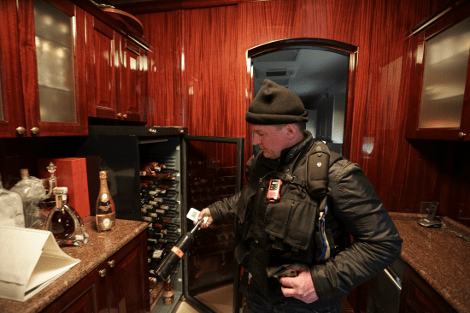 Oι... Βερσαλλίες του Γιανουκόβιτς σε προάστιο του Κιέβου -Μίνι ζωολογικός κήπος στην προεδρική κατοικία [εικόνες] | iefimerida.gr 8