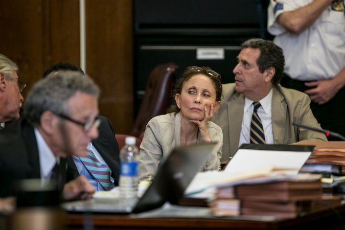 Η εκατομμυριούχος παιδοκτόνος που σόκαρε -Δηλητηρίασε τον γιο της [εικόνες] | iefimerida.gr 3