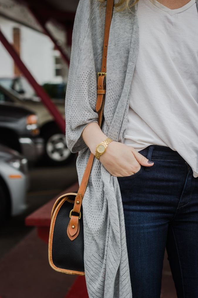 Ανοιξιάτικη ζακέτα -Το πρόχειρο που μπορεί να γίνει σικάτο [εικόνες] | iefimerida.gr 0