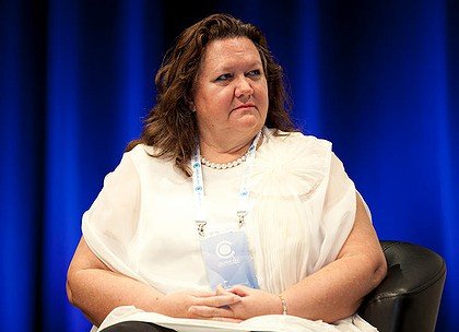 Αυτή η ευτραφής γυναίκα κερδίζει 500 ευρώ το δευτερόλεπτο -Ζει στην Αυστραλία και είναι μόνη [εικόνες] | iefimerida.gr 2