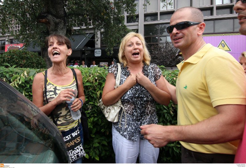 Γυναίκες μεταλλωρύχων αποδοκίμασαν τον Τσίπρα στη ΔΕΘ -«Ντροπή σου, έστειλες χιλιάδες οικογένειες στην ανεργία» [εικόνες & βίντεο] | iefimerida.gr 1