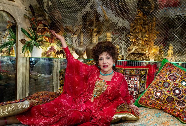 Τζίνα Λολομπριτζιντά: Η γυναίκα σκάνδαλο εμπνέει ακόμη και στα 87 της πάθη [εικόνες] | iefimerida.gr 6