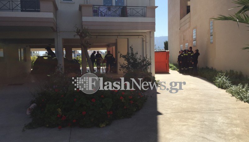 Χανιά: Γυναίκα απειλούσε να πέσει στο κενό [εικόνες] | iefimerida.gr 4