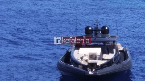 Το high teck, ντιζαϊνάτο σκάφος του Roberto Cavalli που αλωνίζει το Ιόνιο και κάνει τους πάντες να παραμιλούν [εικόνες] | iefimerida.gr 1