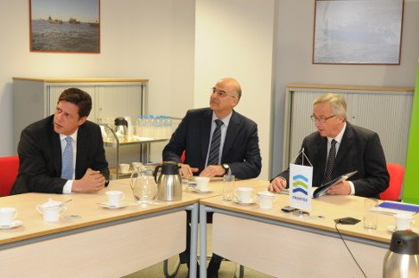 Αγκαζέ ο Σαμαράς με τον Γιούνκερ πάνε για φαγητό στο Μουσείο της Ακρόπολης [εικόνες] | iefimerida.gr 6