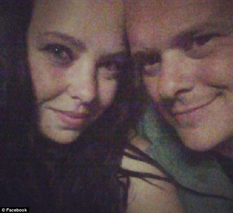 Εννιάχρονη πυροβόλησε στο κεφάλι και σκότωσε τον εκπαιδευτή της στην σκοποβολή με ένα ούζι [εικόνες & βίντεο] | iefimerida.gr 3