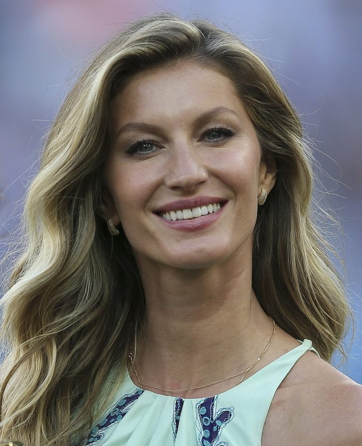 Κι όμως, κάποιοι κορόιδευαν την Ζιζέλ -Για το πρόσωπό της [εικόνες] | iefimerida.gr 2