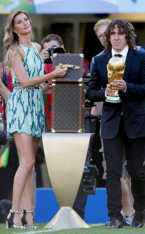 Οταν η Ζιζέλ «άλωσε» το Μαρακανά: Με κομμένη την ανάσα οι θεατές [εικόνες] | iefimerida.gr 0