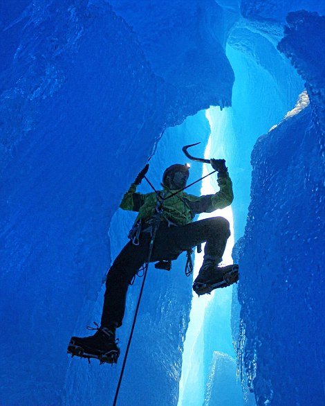 Παγωμένη ομορφιά -Στα άδυτα παγετώνα στην Αλάσκα [εικόνες] | iefimerida.gr 9