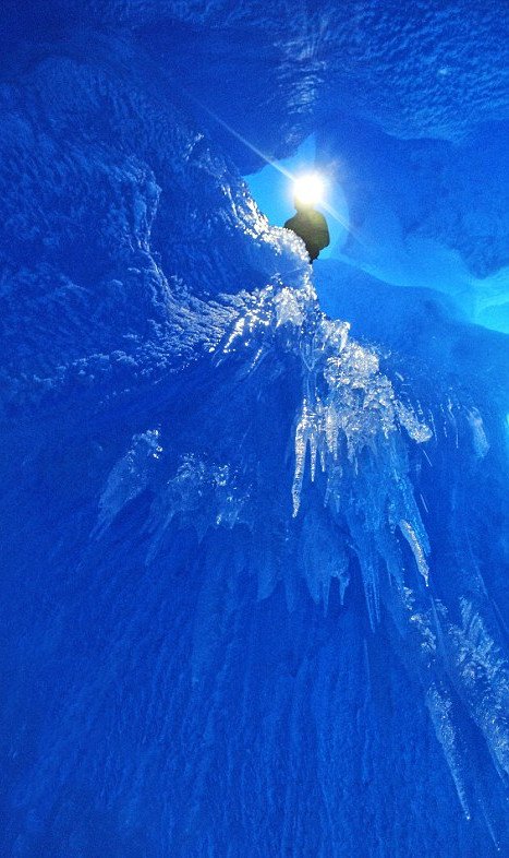 Παγωμένη ομορφιά -Στα άδυτα παγετώνα στην Αλάσκα [εικόνες] | iefimerida.gr 3