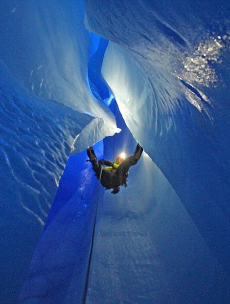 Παγωμένη ομορφιά -Στα άδυτα παγετώνα στην Αλάσκα [εικόνες] | iefimerida.gr 6