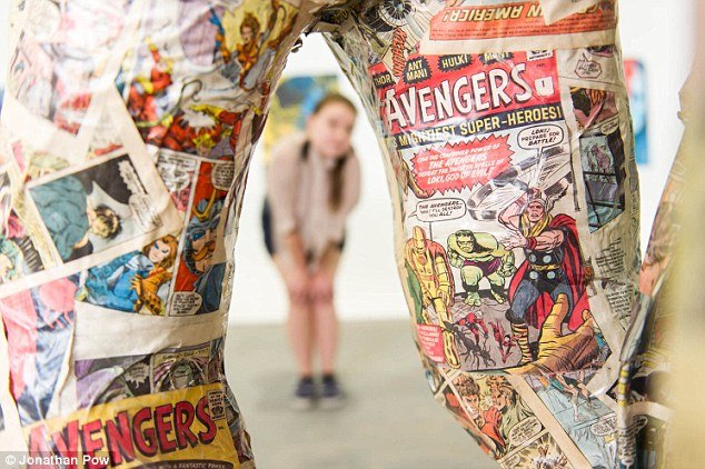 Εφτιαξε κατά λάθος γλυπτό από σπάνιο κόμικ και η αξία του έφτασε τις 20.000 λίρες [εικόνες] | iefimerida.gr 3