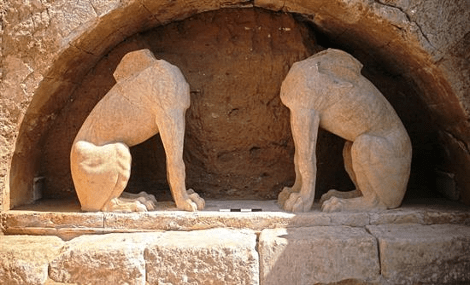 Ενας τύμβος γεμάτος θεατρικότητα στην Αμφίπολη -Τι κρύβουν οι Καρυάτιδες | iefimerida.gr 0