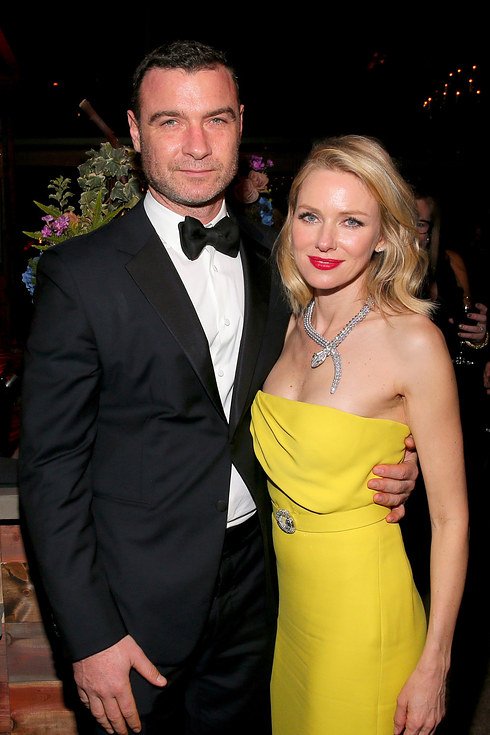 Χλιδή, ομορφιά και... «χουφτώματα» -Ολες οι αδιάκριτες φωτογραφίες από τα πάρτι μετά τις Χρυσές Σφαίρες [εικόνες] | iefimerida.gr 13