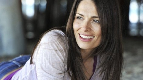 Σοκ στο Χόλιγουντ -Πέθανε στον ύπνο της 40χρονη ηθοποιός, πρωταγωνίστρια του Jurassic Park [εικόνες] | iefimerida.gr 5