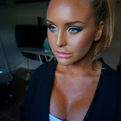 Με αυτή τη θεά ξανθιά Σουηδέζα απάτησε ο Κούτσερ την Μίλα Κούνις -Εδωσε φωτογραφία από τη νύχτα πάθους που πέρασαν [εικόνες] | iefimerida.gr 10