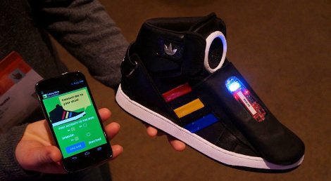 Παπούτσι που «μιλάει» δημιούργησε η Google [εικόνες & βίντεο] | iefimerida.gr 0